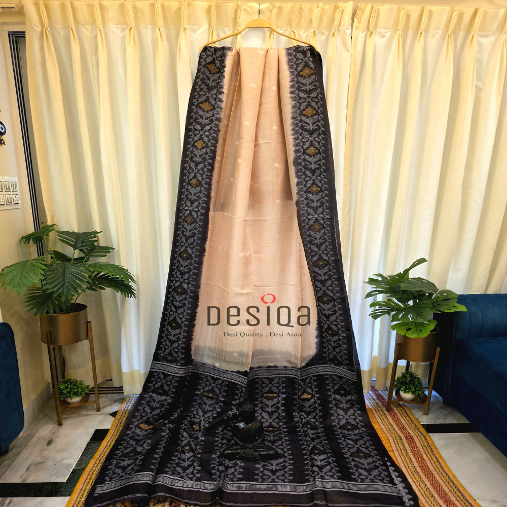 Black & Cream Colour Pure Gachi by Gachi Tussor Handwoven Jamdani Saree - Image 2