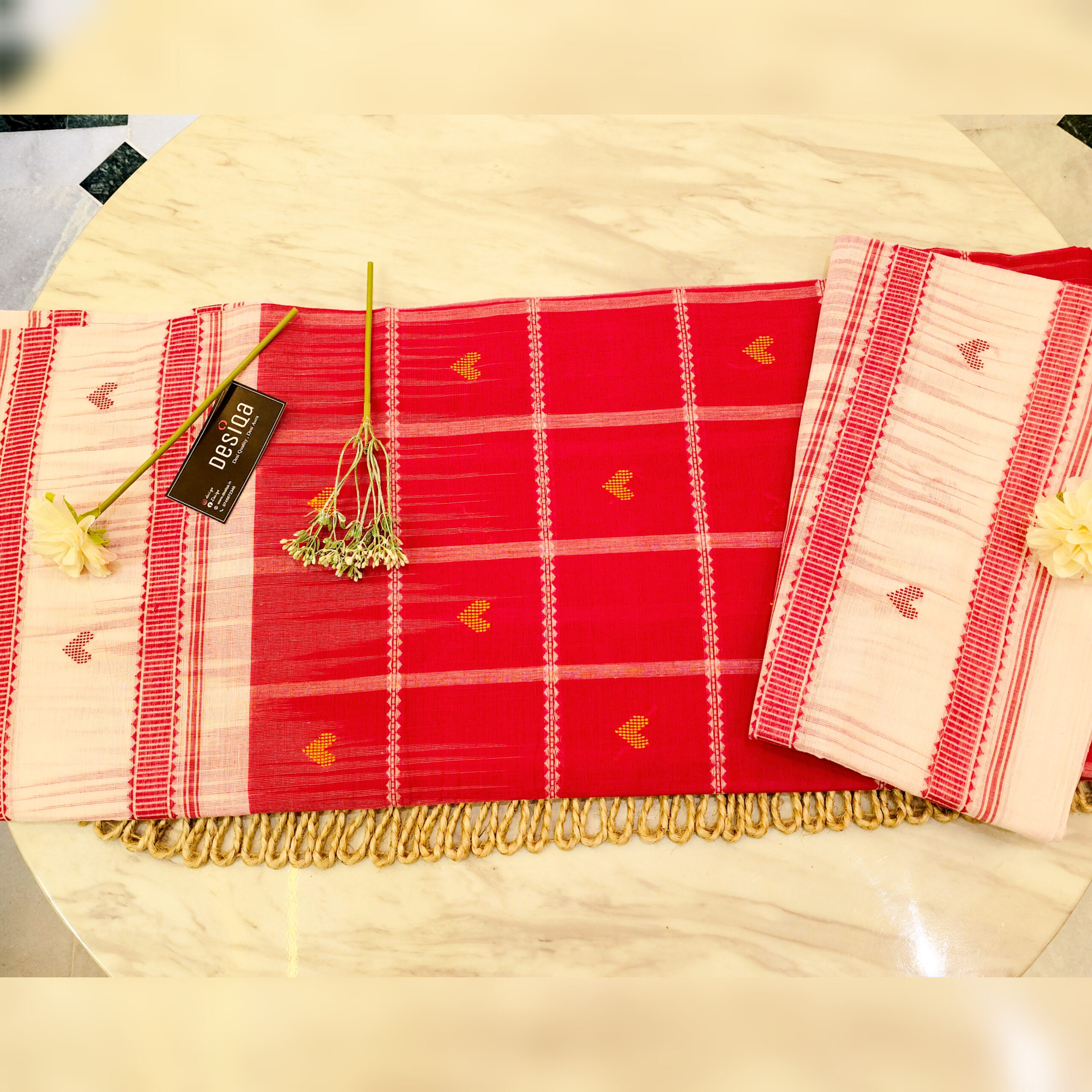 White & Red Colour Heart Motifs Dhonekhali Handloom Saree - Image 2
