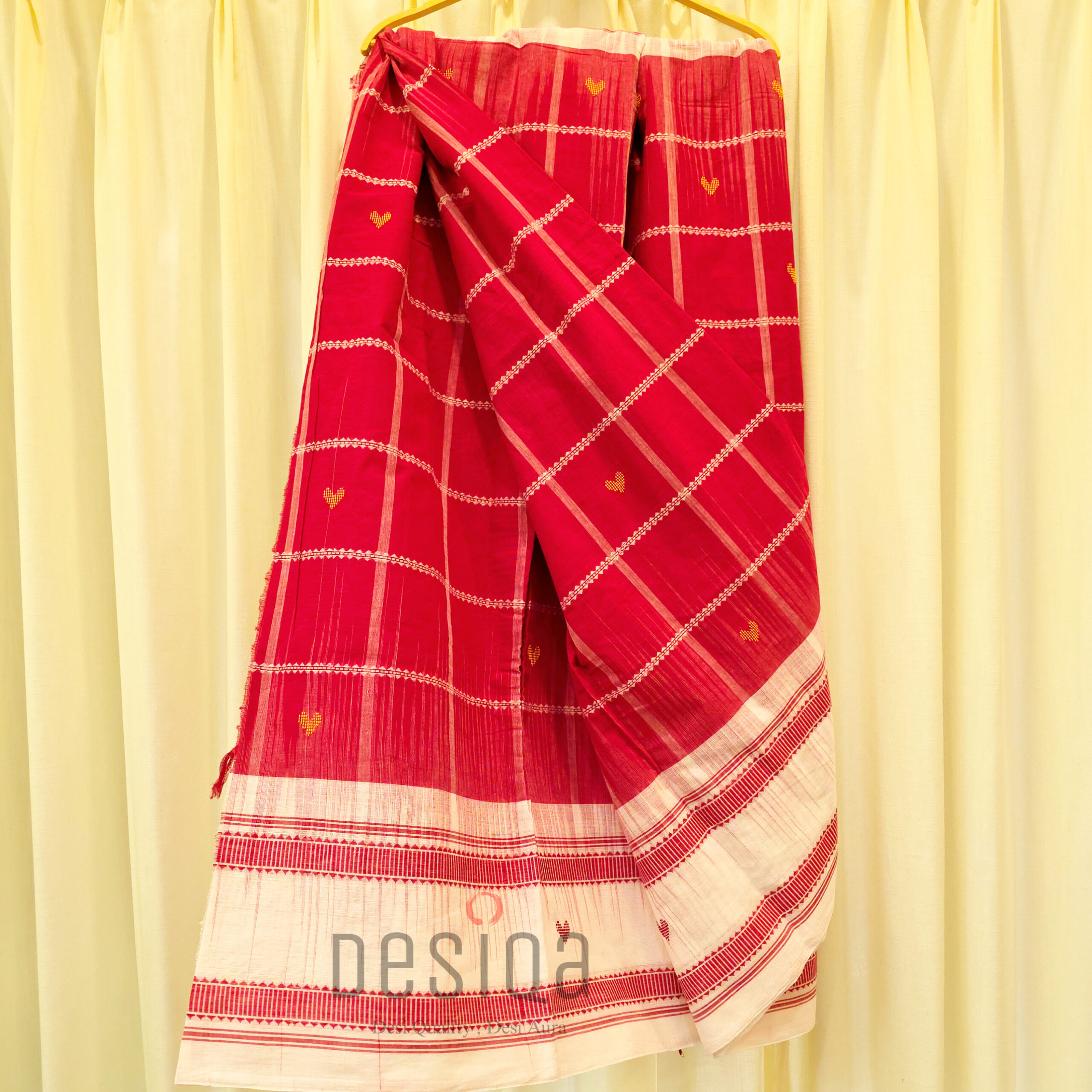 White & Red Colour Heart Motifs Dhonekhali Handloom Saree - Image 5