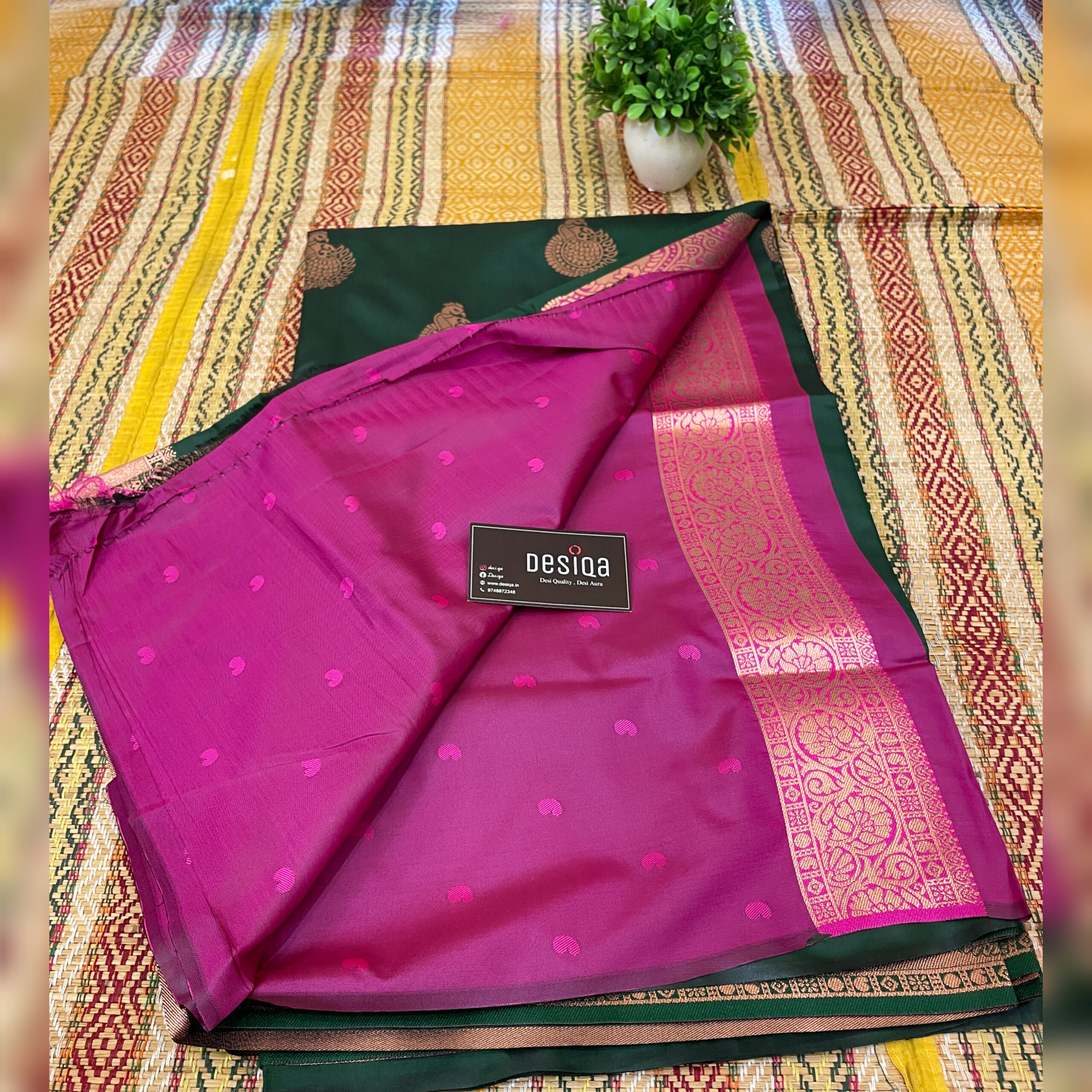 Bottle Green & Pink Colour Bangalore Silk Saree - Image 3