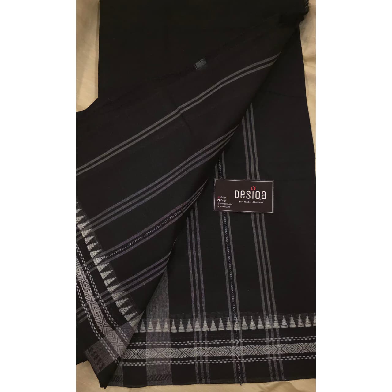 Solid Black White Par Dhonekhali Saree - Image 5