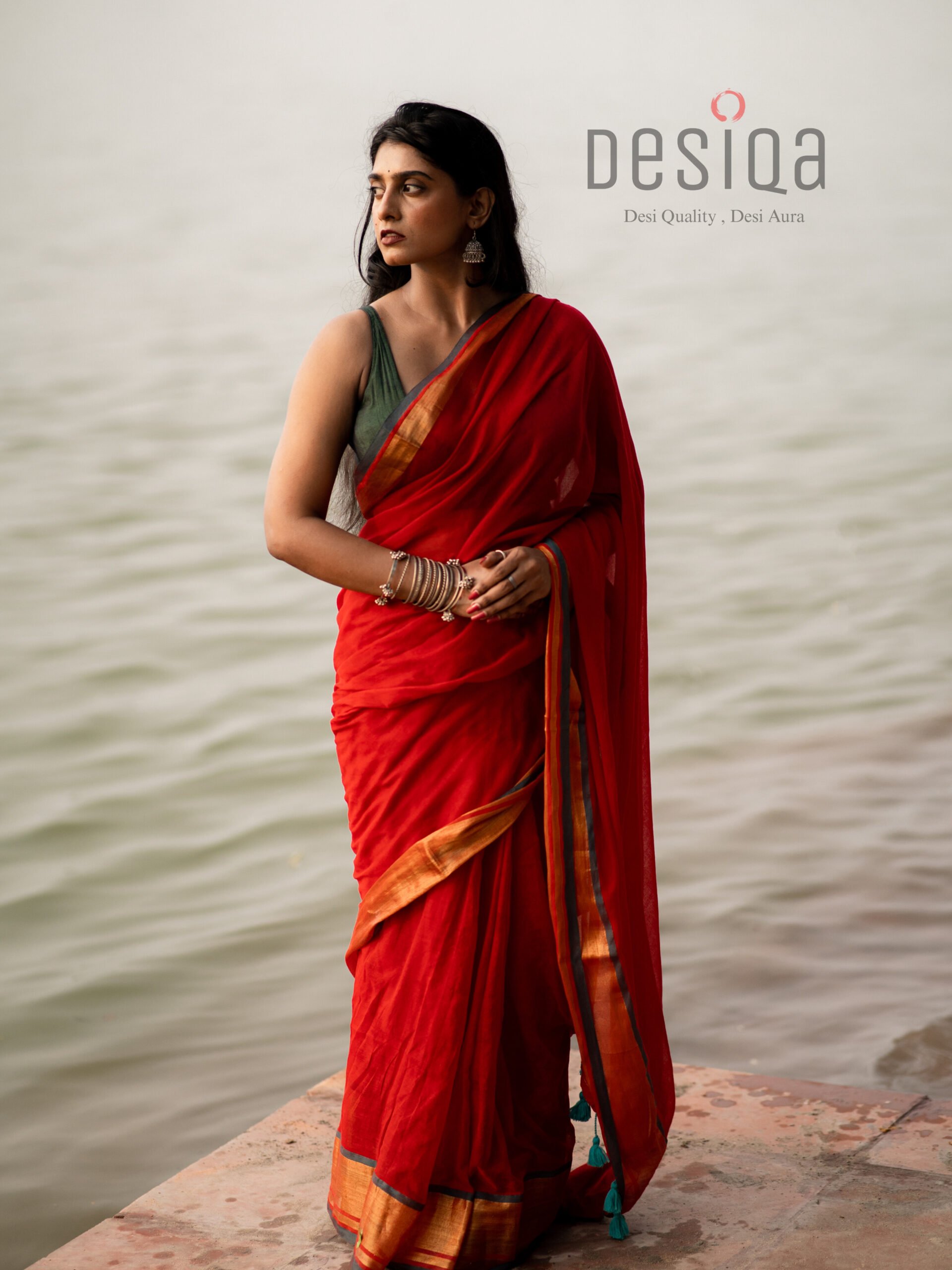 Red Colour Golden Paar Mul Mul Cotton Handloom Saree - Image 3